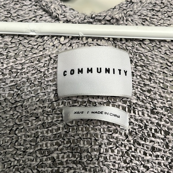 Aritzia Community Ionic Oversized Cape - Picture 2 of 3